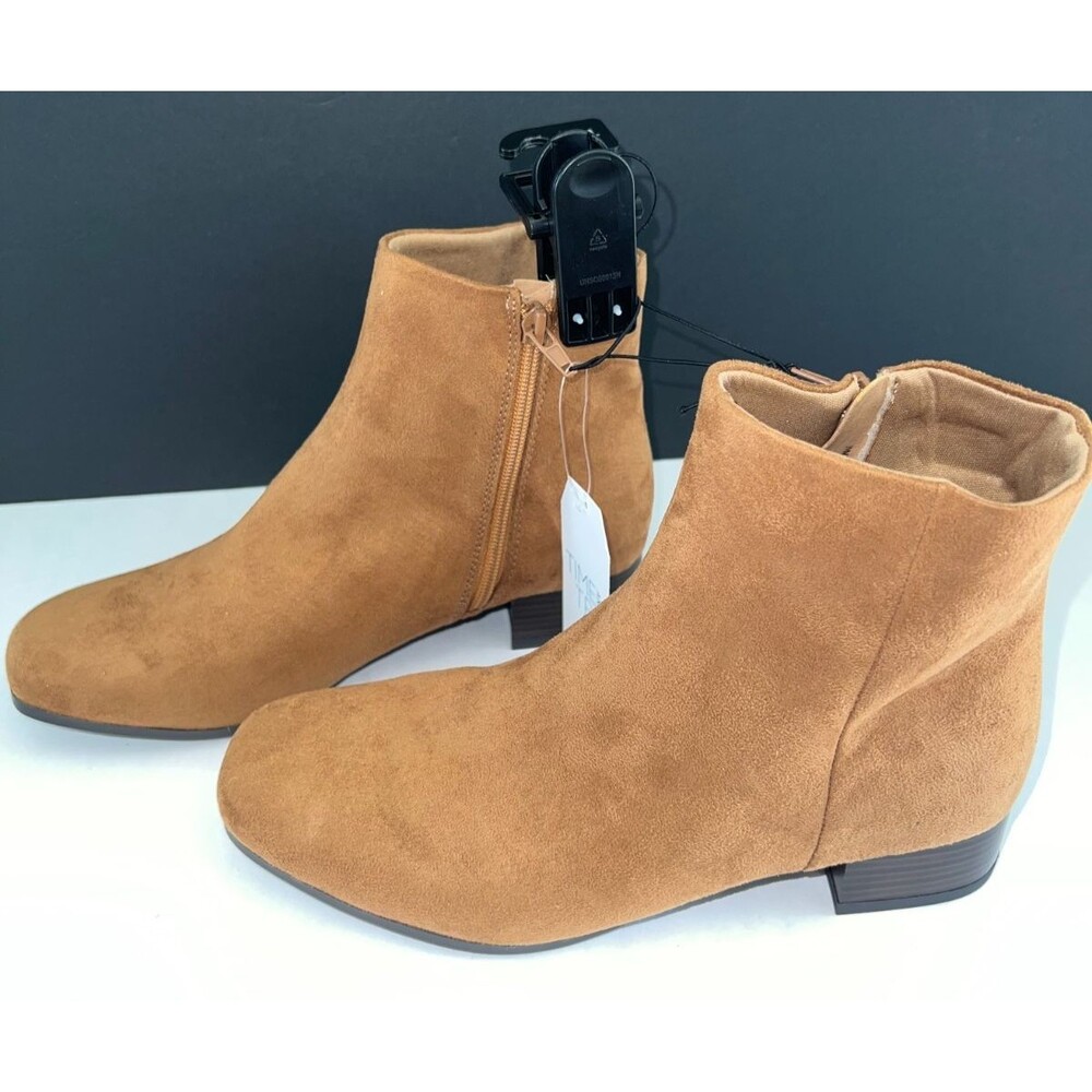 Time and Tru Women's Size 7.5 Cognac Faux Suede Ankle Boots Brand New brown